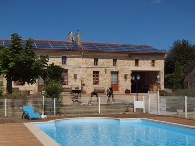 Gite de guérin vue d'ensemble